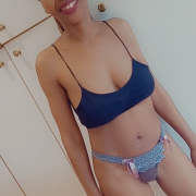 PRETTYLOLA23