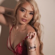 Mia_Roswell