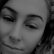 MiaSparkk