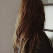 Angela_Larson