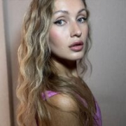 Carolin_Hunter