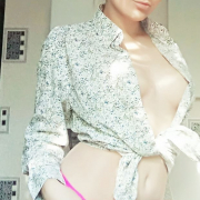 Lily_Whity
