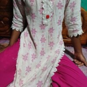 Seema_cam890