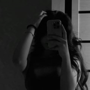 LEYLA_FOXY
