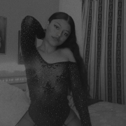 Linda_erotic_