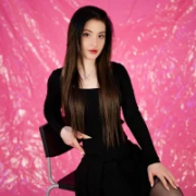 Emily_Less