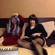 nude_and_funny