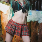 23Kira23