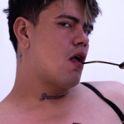 Yordan-chubbyhot