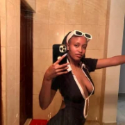 naughty_riri23