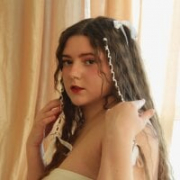 IsabellaVeil