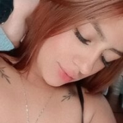 Lindsey_queen