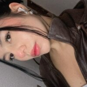Isabellaa_whitee