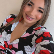 violet_clark_19