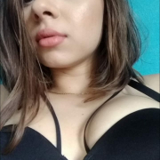 mia_castro