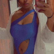 MilfNextDoor_Becs