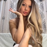 AliceeXHottie