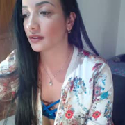 canela_nadia