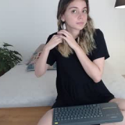 valeriecarl