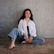 mona_lee