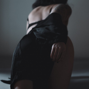 sexy_skinny_brounete