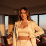 QueenChloeOf