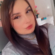 Briana_Pink