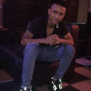 Lionel_hot