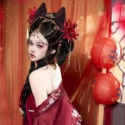 Qiqi77-
