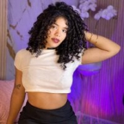 Tsireya_Hanks