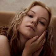 Emma_Stoune