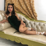 chloe_teen1
