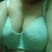 belove_hot43