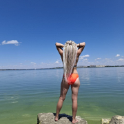 Curly_blonde55