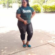 Lovey_Vee