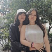 Mia_and_nova
