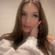 LillyBanks_