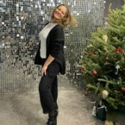 Niki_strike1