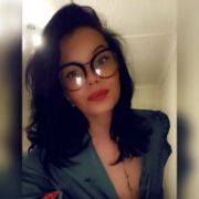 zuzbrunette