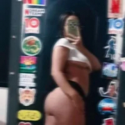 Tinaa_Monroe