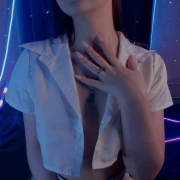 NeonTinyQueen