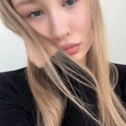 Blonde_Duo