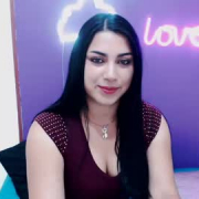 nikki_megan