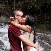 Romeo_and_Julietha_hot