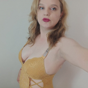donna_carina