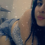 Giana_hot