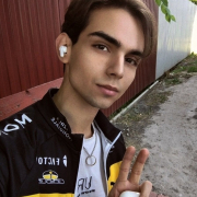 Alex_and_Alias