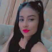 mia_hot05
