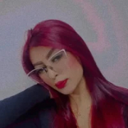 skarleth_red