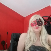 MissAlessandraDivine